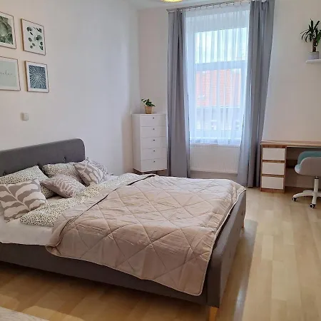 Cozy And Newly Equipped * Prag