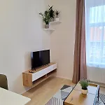 Apartment Cozy And Newly Equipped Prag